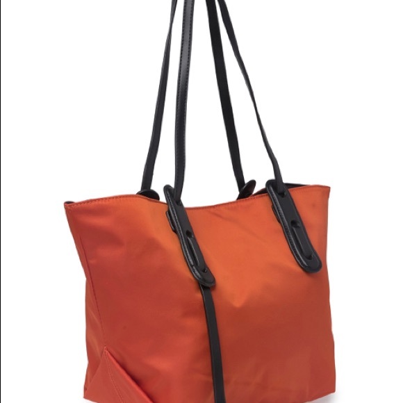 NEW Most Wanted USA Water Resistant Nylon Tote Bag - Picture 2 of 3